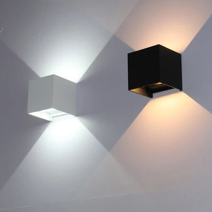 Ndriçues Muri LED 2 × 3W | IP65 | 3CCT |