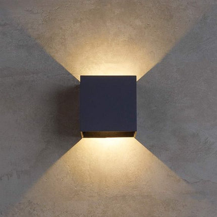 Ndriçues Muri LED 2 × 3W | IP65 | 3CCT |