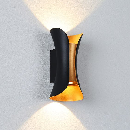 Ndriçues Muri LED 2 × 3W | IP65 | 3CCT |