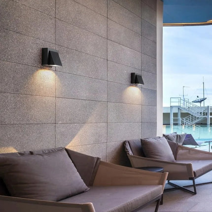 Ndriçues Muri LED 3W | IP65 | 3CCT |